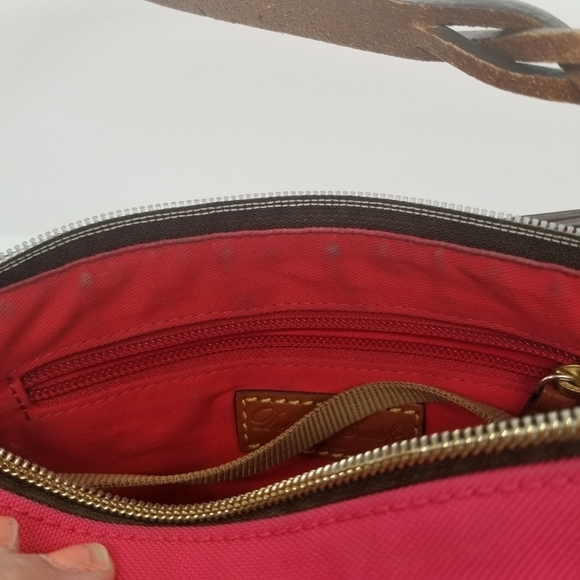 Dooney & Bourke hot pink canvas small purse with brown leather strap - Picture 3 of 15